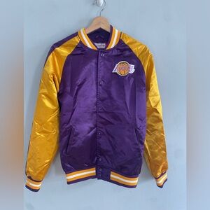 Mitchell & Ness NBA Los Angeles Lakers Purple Lightweight Satin Jacket M